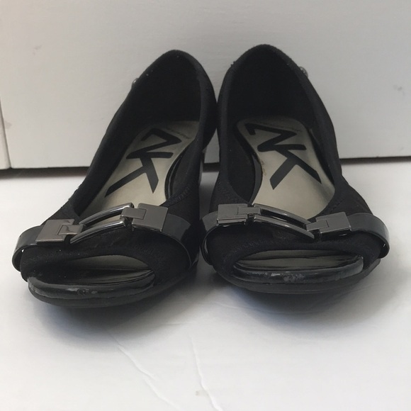 2/$25 ANNE KLEIN SPORT Black Low Open Toe Wedges Size 6.5M - Picture 3 of 7